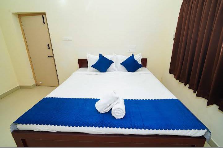 Guest room 2 at Rameshwaram Devasthanam Rest House